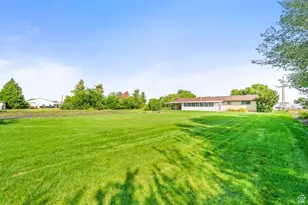 2425 W 200 S, Marriott-Slaterville City, UT 84404 - Photo 38