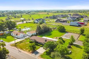 2425 W 200 S, Marriott-Slaterville City, UT 84404 - Photo 8