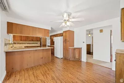 2425 W 200 S, Marriott-Slaterville City, UT 84404 - Photo 20