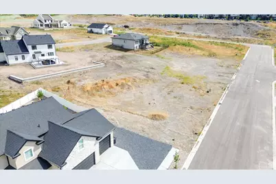 1366 N Talmage Ln #35, Logan, UT 84341 - Photo 6