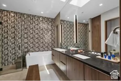 705 N Sanctuary Pl, Ivins, UT 84738 - Photo 18