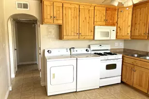 247 W 400 N, Moab, UT 84532 - Photo 10