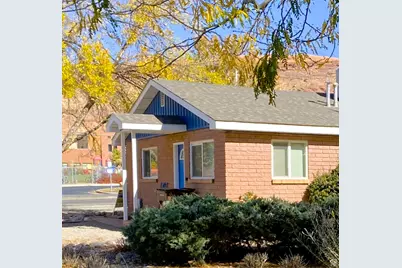 247 W 400 N #1, Moab, UT 84532 - Photo 6