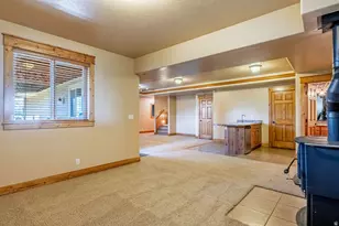 940 E Canyon Rd, Hyde Park, UT 84318 - Photo 38