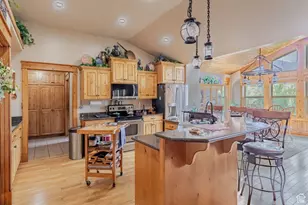 940 E Canyon Rd, Hyde Park, UT 84318 - Photo 8