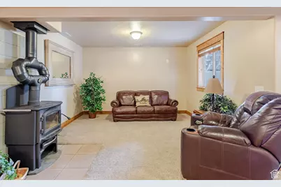 940 E Canyon Rd, Hyde Park, UT 84318 - Photo 40