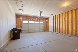 2384 E Spg St, Eagle Mountain, UT 84005 - Photo 22