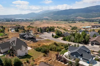 5448 Wapiti Cir #38, Eden, UT 84310 - Photo 2