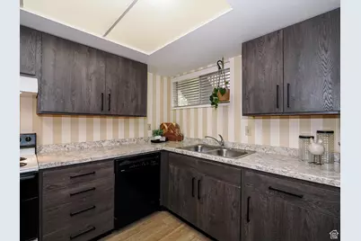 1817 W 7600 S #I204, West Jordan, UT 84084 - Photo 14