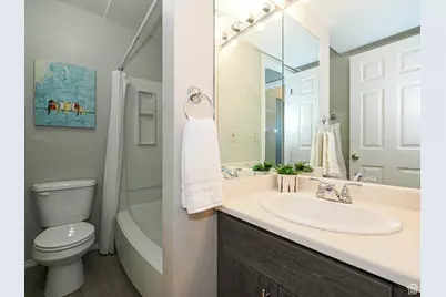 1817 W 7600 S #I204, West Jordan, UT 84084 - Photo 22
