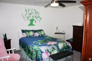 9144 S Peach Blossom Dr, Sandy, UT 84094 - Photo 16