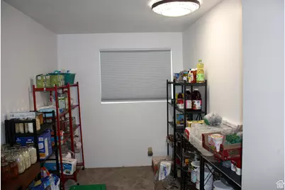 9144 S Peach Blossom Dr, Sandy, UT 84094 - Photo 26