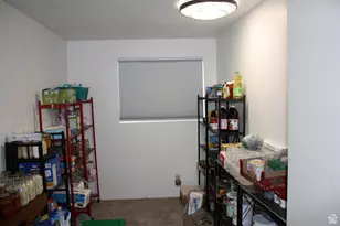 9144 S Peach Blossom Dr, Sandy, UT 84094 - Photo 26