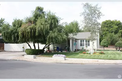 9144 S Peach Blossom Dr, Sandy, UT 84094 - Photo 2