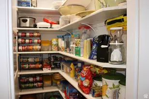 9144 S Peach Blossom Dr, Sandy, UT 84094 - Photo 12