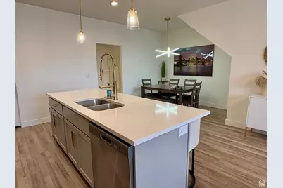 947 S 950 W, American Fork, UT 84003 - Photo 8