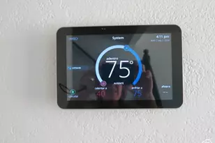 1113 E Country Hills Dr, Ogden, UT 84403 - Photo 28