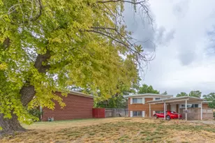 5810 S 2550 W, Roy, UT 84067 - Photo 4