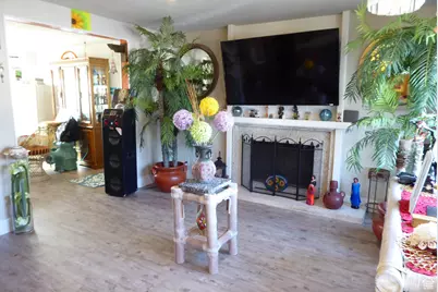 5278 S Kemp Dr W, Kearns, UT 84118 - Photo 2