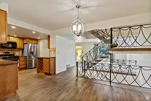 4060 S 875 E, South Ogden, UT 84403 - Photo 8