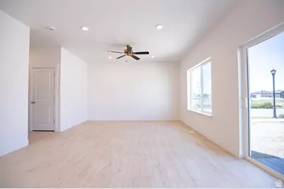 3245 N Gray Wolf Lane Lot #4001, Eagle Mountain, UT 84005 - Photo 4