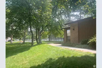 1581 E 6470 S, Murray, UT 84121 - Photo 8