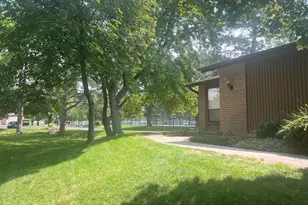 1581 E 6470 S, Murray, UT 84121 - Photo 10