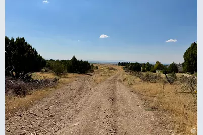 760 E 700 S, Fillmore, UT 84631 - Photo 10