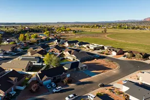 786 E Cedar Circle, Kanab, UT 84741 - Photo 34