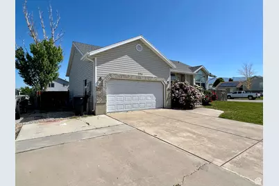 1174 W 1580 N, Clinton, UT 84015 - Photo 22