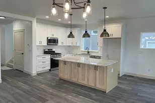 817 S 1365 W, Lehi, UT 84043 - Photo 14