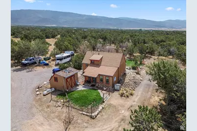 11450 N Pigeon Hollow Rd, Spring City, UT 84662 - Photo 2