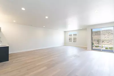 688 W High Tide Pl #132, Saint George, UT 84790 - Photo 10