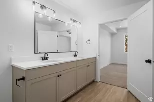 226 N Cliff Side Dr, Hurricane, UT 84737 - Photo 14