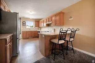 315 N Mountain View Ln W, Providence, UT 84332 - Photo 6