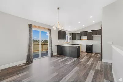 273 E Cherry St, Grantsville, UT 84029 - Photo 10