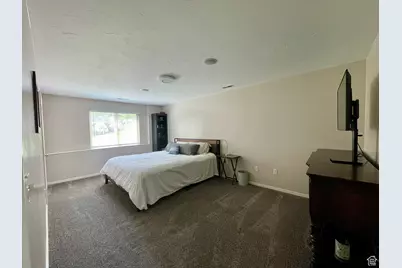 1935 E Deere Valley Dr N, Layton, UT 84040 - Photo 26