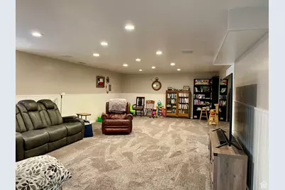 1935 E Deere Valley Dr N, Layton, UT 84040 - Photo 24