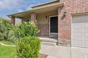 13887 S Lamont Lowell Cir W, Herriman, UT 84096 - Photo 4