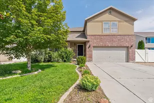 13887 S Lamont Lowell Cir W, Herriman, UT 84096 - Photo 1