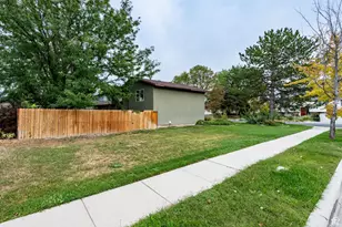 1352 W 8780 S, West Jordan, UT 84088 - Photo 38