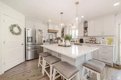 222 S 1170 E, Hyrum, UT 84319 - Photo 6