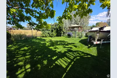 1384 W 7290 S, West Jordan, UT 84084 - Photo 10