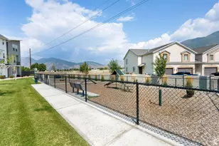 1013 S 2740 E, Spanish Fork, UT 84660 - Photo 28