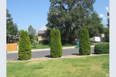 1122 E 1250 N, Layton, UT 84040 - Photo 6