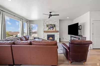 1497 S Overlook Ln, Saratoga Springs, UT 84045 - Photo 6