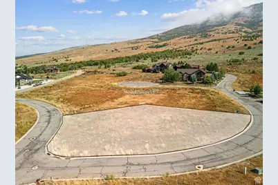 4032 Elk Ridge Trl #109, Eden, UT 84310 - Photo 4