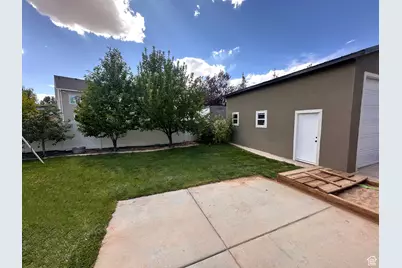 336 N 950 W, Roosevelt, UT 84066 - Photo 4