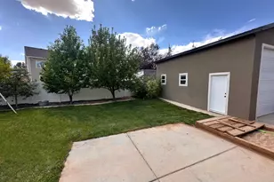 336 N 950 W, Roosevelt, UT 84066 - Photo 4