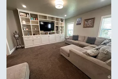 336 N 950 W, Roosevelt, UT 84066 - Photo 32